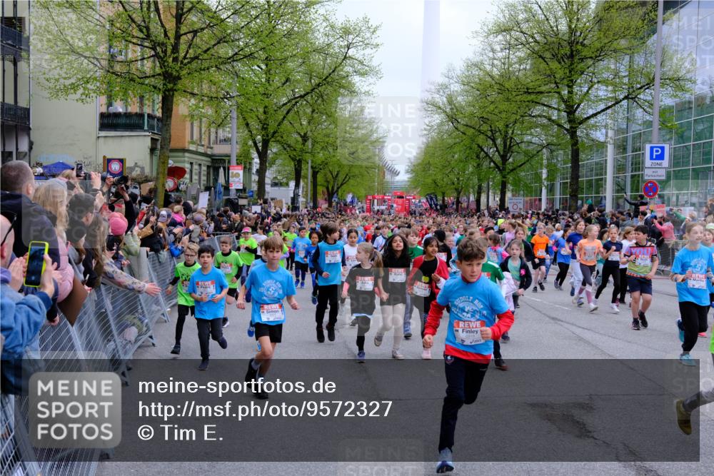 25.04.2026 - Das Zehntel Tim E. http://msf.ph/oto/9572327 25.04.2026 10:31:39 Ziel  meine-sportfotos.de