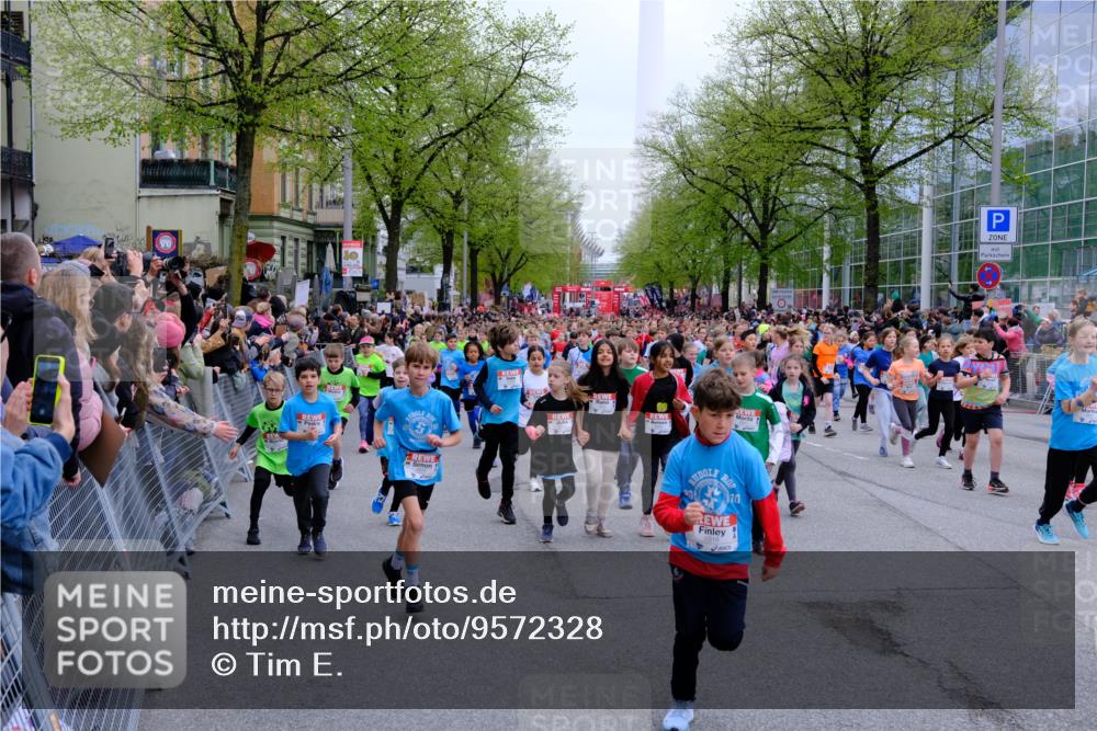 25.04.2026 - Das Zehntel Tim E. http://msf.ph/oto/9572328 25.04.2026 10:31:39 Ziel  meine-sportfotos.de