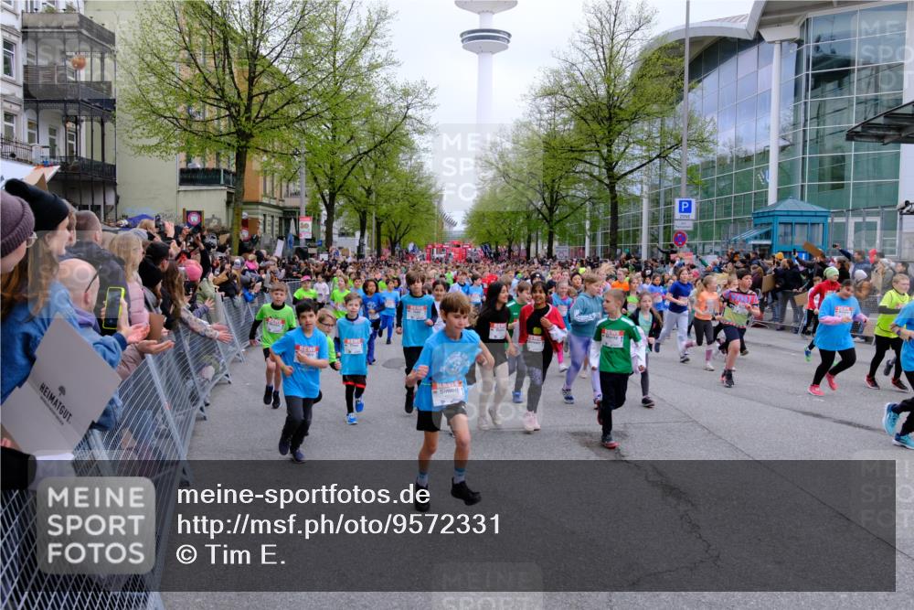 25.04.2026 - Das Zehntel Tim E. http://msf.ph/oto/9572331 25.04.2026 10:31:40 Ziel  meine-sportfotos.de