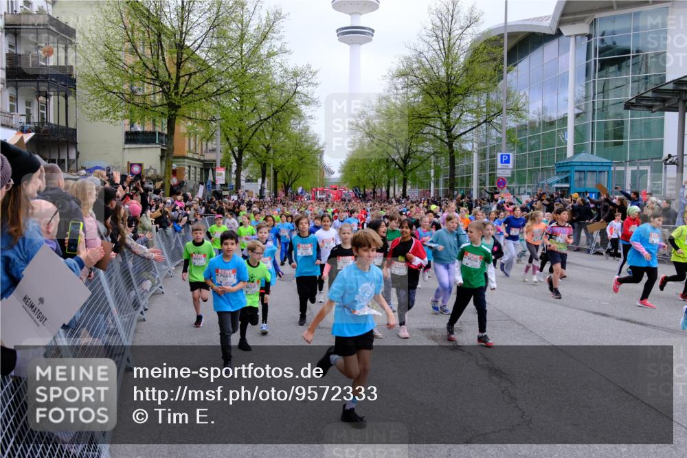 25.04.2026 - Das Zehntel Tim E. http://msf.ph/oto/9572333 25.04.2026 10:31:40 Ziel  meine-sportfotos.de