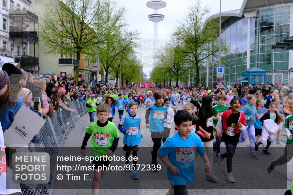 25.04.2026 - Das Zehntel Tim E. http://msf.ph/oto/9572339 25.04.2026 10:31:41 Ziel  meine-sportfotos.de