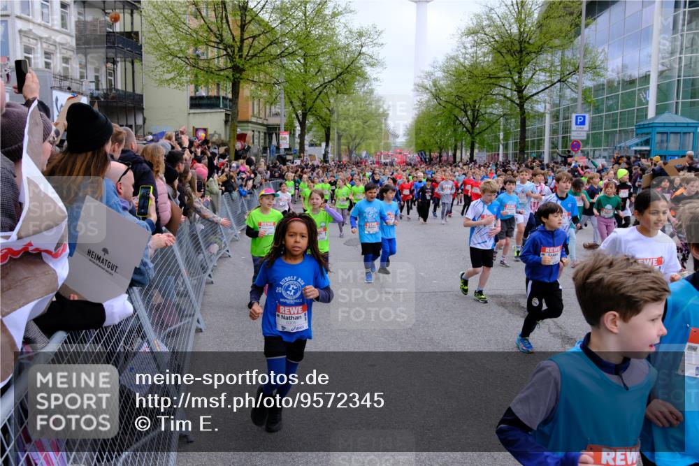 25.04.2026 - Das Zehntel Tim E. http://msf.ph/oto/9572345 25.04.2026 10:31:43 Ziel  meine-sportfotos.de
