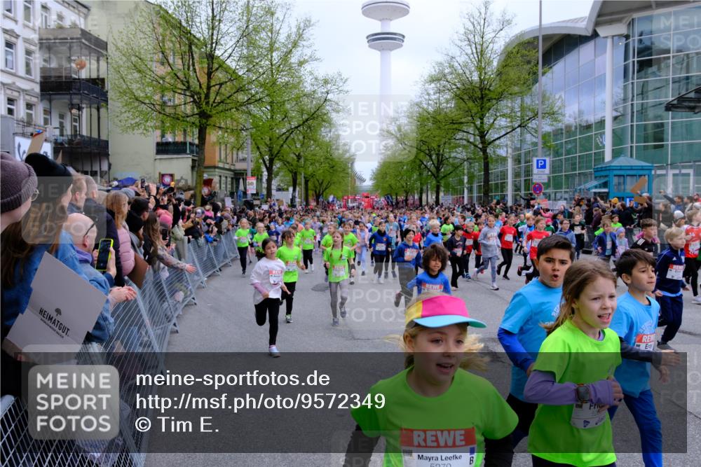 25.04.2026 - Das Zehntel Tim E. http://msf.ph/oto/9572349 25.04.2026 10:31:44 Ziel  meine-sportfotos.de