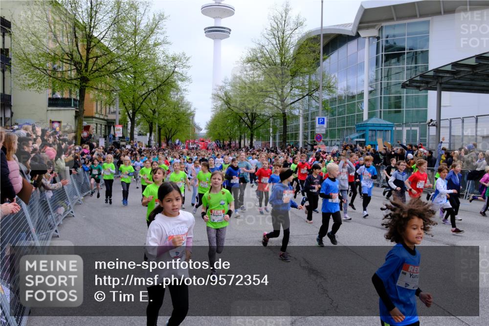 25.04.2026 - Das Zehntel Tim E. http://msf.ph/oto/9572354 25.04.2026 10:31:46 Ziel  meine-sportfotos.de
