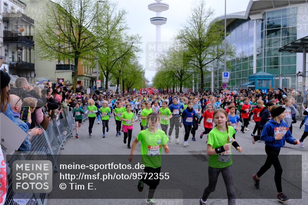 25.04.2026 - Das Zehntel Tim E. http://msf.ph/oto/9572355 25.04.2026 10:31:46 Ziel  meine-sportfotos.de