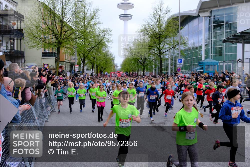 25.04.2026 - Das Zehntel Tim E. http://msf.ph/oto/9572356 25.04.2026 10:31:46 Ziel  meine-sportfotos.de