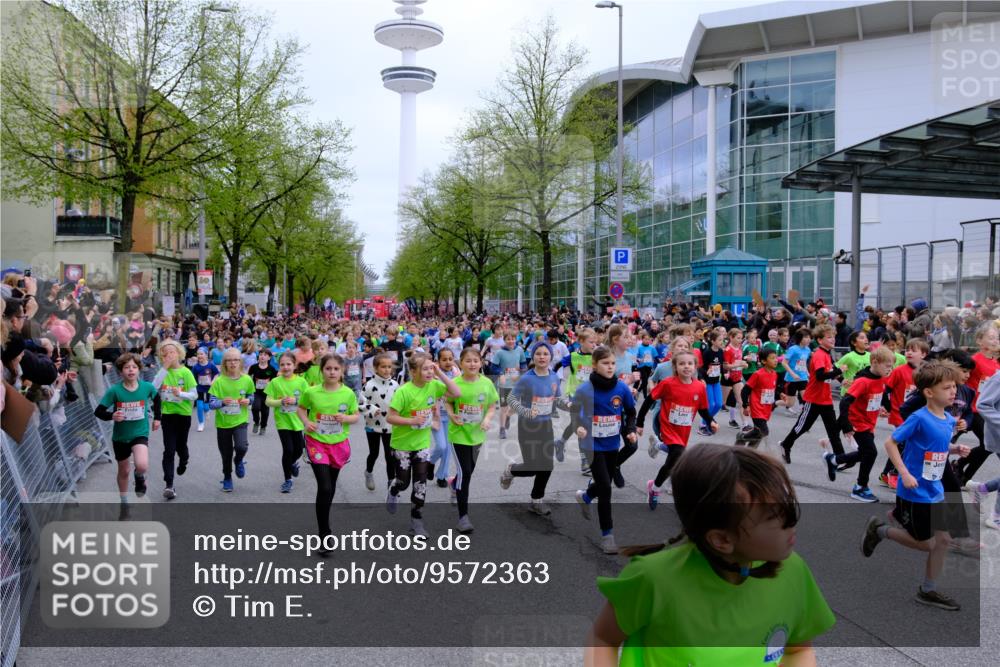 25.04.2026 - Das Zehntel Tim E. http://msf.ph/oto/9572363 25.04.2026 10:31:47 Ziel  meine-sportfotos.de