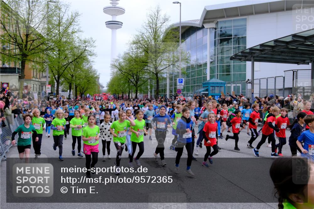 25.04.2026 - Das Zehntel Tim E. http://msf.ph/oto/9572365 25.04.2026 10:31:47 Ziel  meine-sportfotos.de