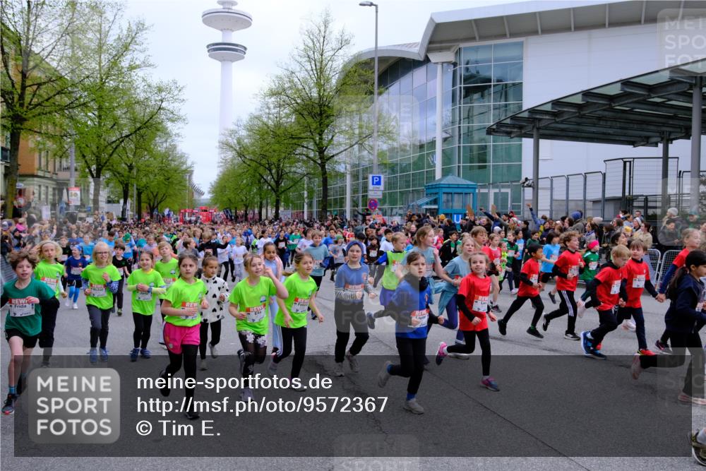 25.04.2026 - Das Zehntel Tim E. http://msf.ph/oto/9572367 25.04.2026 10:31:48 Ziel  meine-sportfotos.de