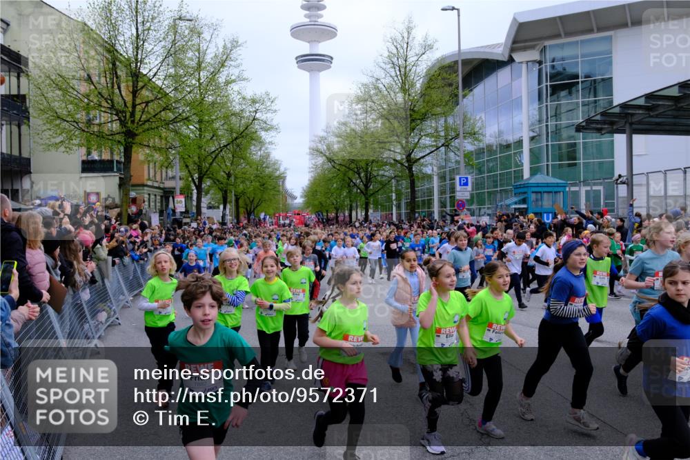 25.04.2026 - Das Zehntel Tim E. http://msf.ph/oto/9572371 25.04.2026 10:31:48 Ziel  meine-sportfotos.de