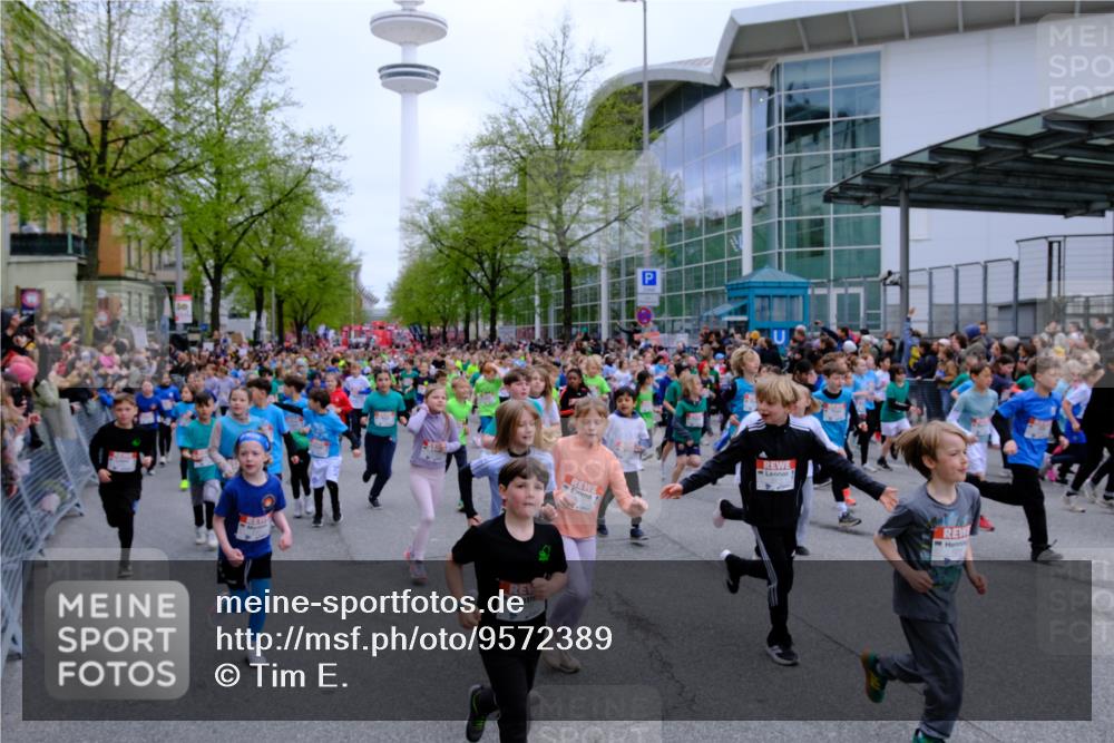 25.04.2026 - Das Zehntel Tim E. http://msf.ph/oto/9572389 25.04.2026 10:31:51 Ziel  meine-sportfotos.de