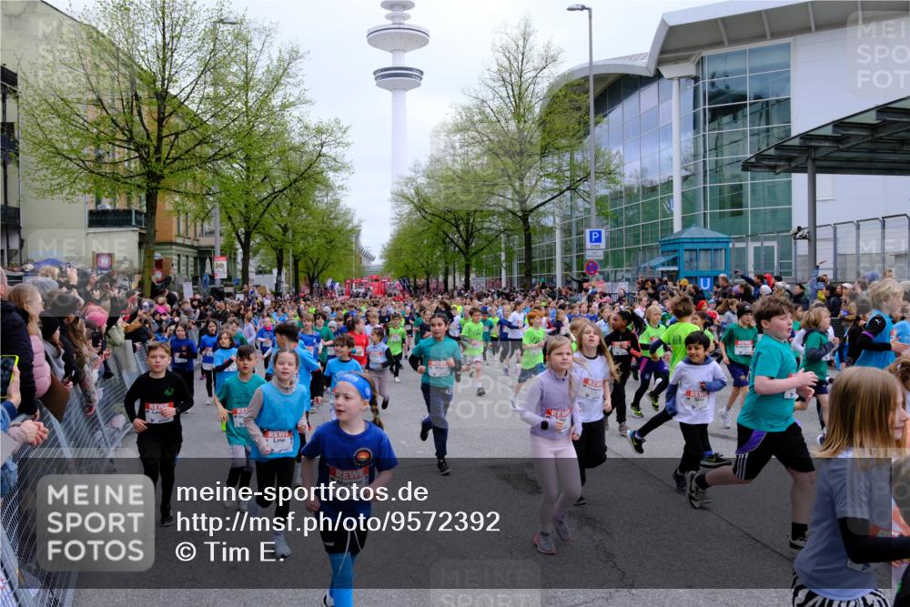 25.04.2026 - Das Zehntel Tim E. http://msf.ph/oto/9572392 25.04.2026 10:31:52 Ziel  meine-sportfotos.de