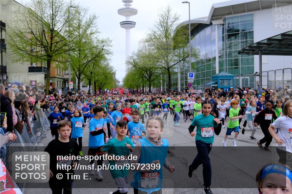 25.04.2026 - Das Zehntel Tim E. http://msf.ph/oto/9572399 25.04.2026 10:31:53 Ziel  meine-sportfotos.de