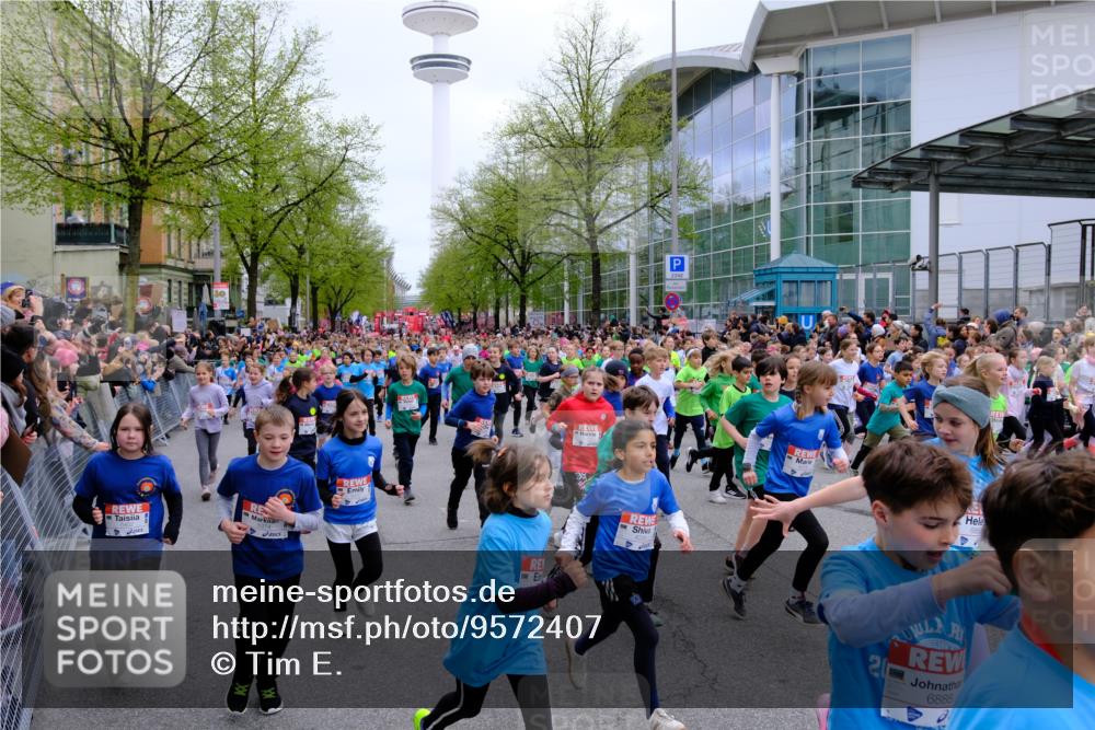 25.04.2026 - Das Zehntel Tim E. http://msf.ph/oto/9572407 25.04.2026 10:31:55 Ziel  meine-sportfotos.de