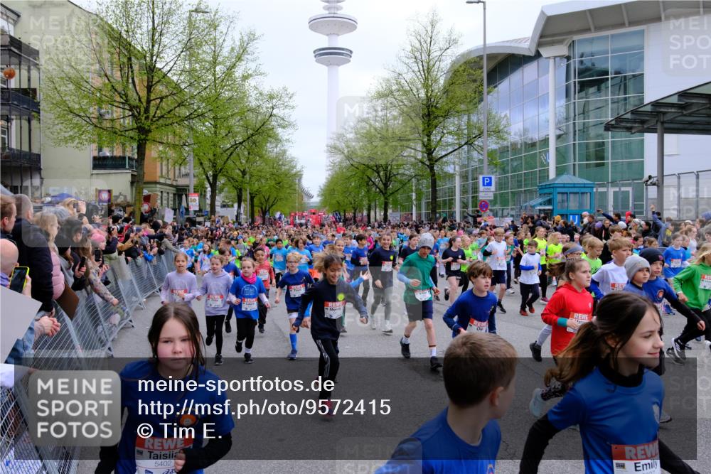 25.04.2026 - Das Zehntel Tim E. http://msf.ph/oto/9572415 25.04.2026 10:31:56 Ziel  meine-sportfotos.de