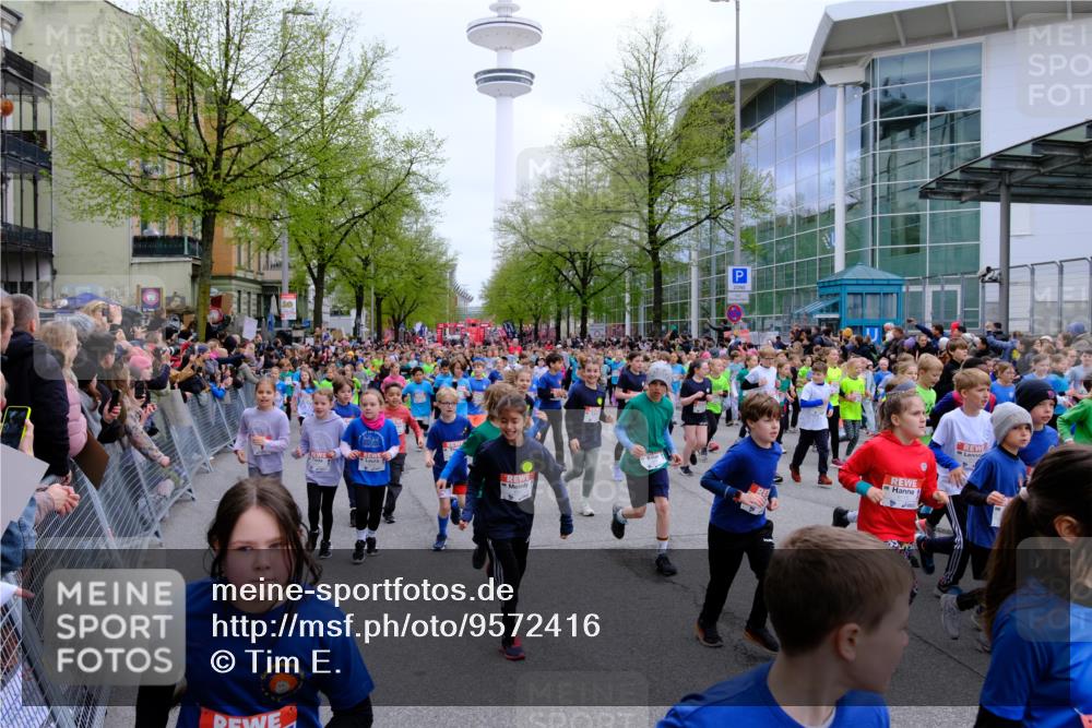 25.04.2026 - Das Zehntel Tim E. http://msf.ph/oto/9572416 25.04.2026 10:31:56 Ziel  meine-sportfotos.de