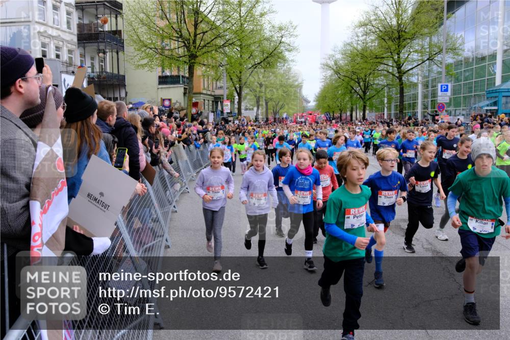 25.04.2026 - Das Zehntel Tim E. http://msf.ph/oto/9572421 25.04.2026 10:31:57 Ziel  meine-sportfotos.de
