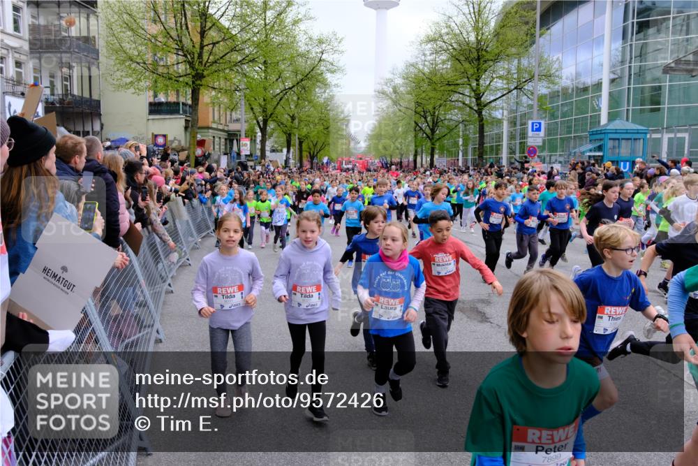 25.04.2026 - Das Zehntel Tim E. http://msf.ph/oto/9572426 25.04.2026 10:31:58 Ziel  meine-sportfotos.de