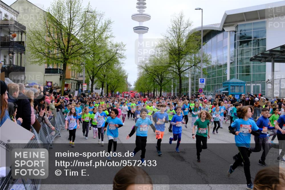 25.04.2026 - Das Zehntel Tim E. http://msf.ph/oto/9572433 25.04.2026 10:31:59 Ziel  meine-sportfotos.de