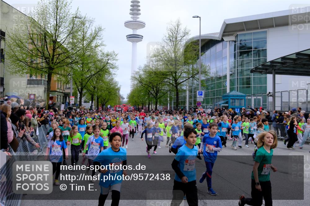 25.04.2026 - Das Zehntel Tim E. http://msf.ph/oto/9572438 25.04.2026 10:32:00 Ziel  meine-sportfotos.de