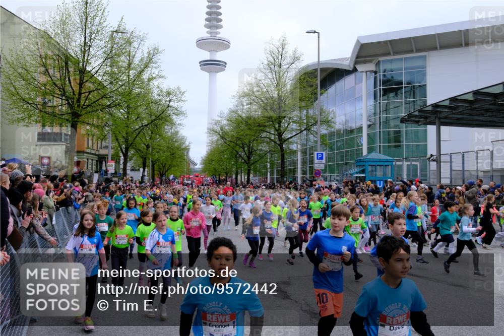 25.04.2026 - Das Zehntel Tim E. http://msf.ph/oto/9572442 25.04.2026 10:32:00 Ziel  meine-sportfotos.de