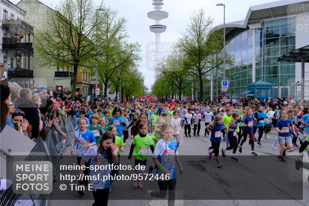 25.04.2026 - Das Zehntel Tim E. http://msf.ph/oto/9572446 25.04.2026 10:32:01 Ziel  meine-sportfotos.de
