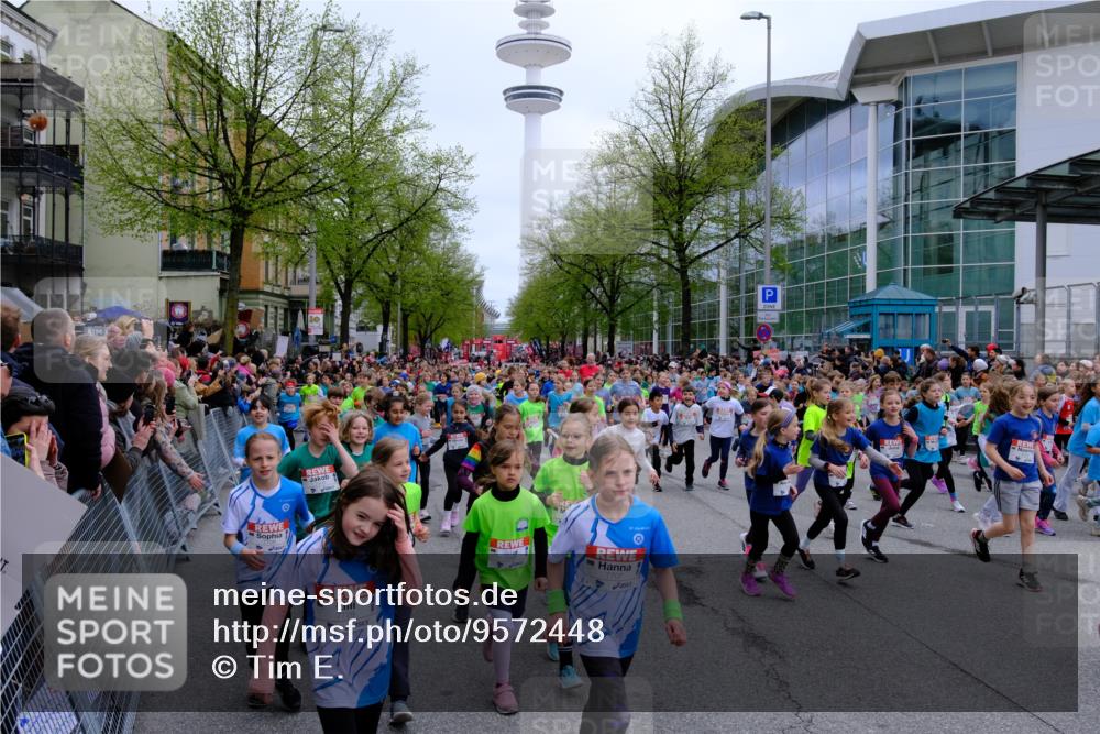 25.04.2026 - Das Zehntel Tim E. http://msf.ph/oto/9572448 25.04.2026 10:32:01 Ziel  meine-sportfotos.de