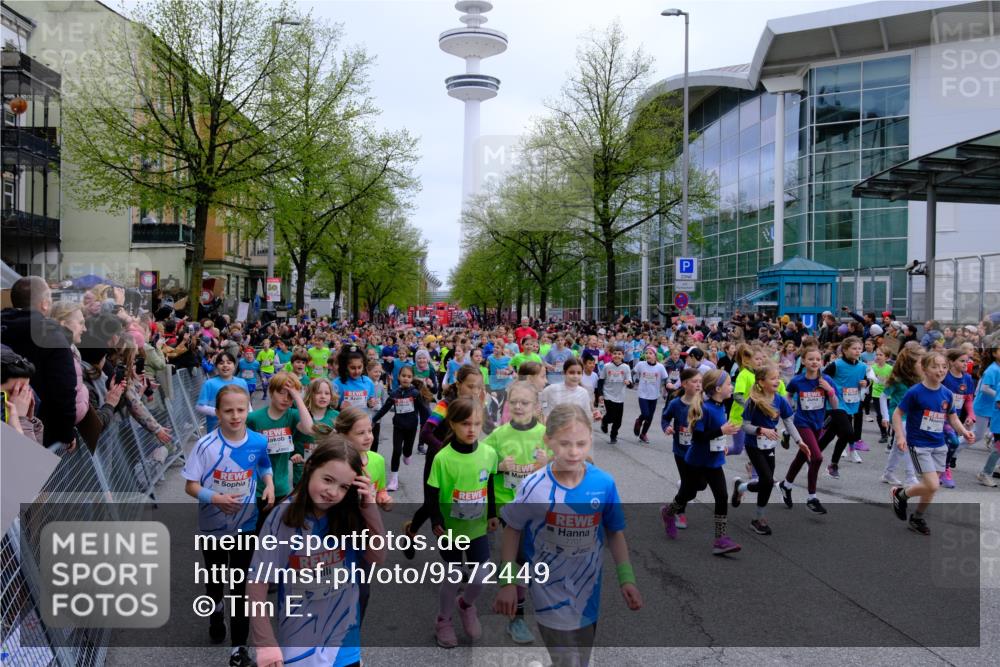 25.04.2026 - Das Zehntel Tim E. http://msf.ph/oto/9572449 25.04.2026 10:32:01 Ziel  meine-sportfotos.de