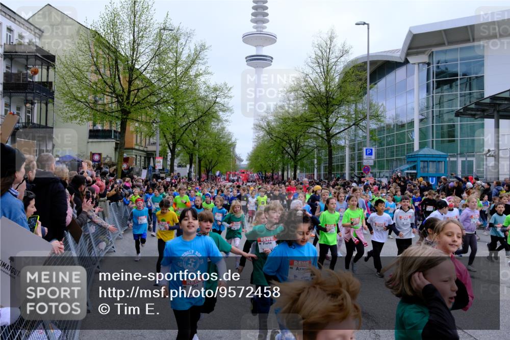 25.04.2026 - Das Zehntel Tim E. http://msf.ph/oto/9572458 25.04.2026 10:32:03 Ziel  meine-sportfotos.de