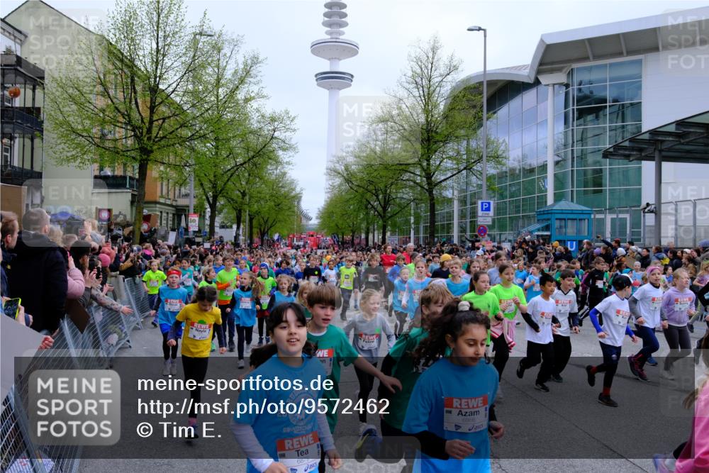 25.04.2026 - Das Zehntel Tim E. http://msf.ph/oto/9572462 25.04.2026 10:32:03 Ziel  meine-sportfotos.de