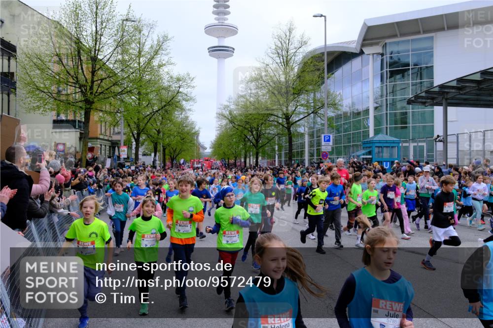 25.04.2026 - Das Zehntel Tim E. http://msf.ph/oto/9572479 25.04.2026 10:32:06 Ziel  meine-sportfotos.de