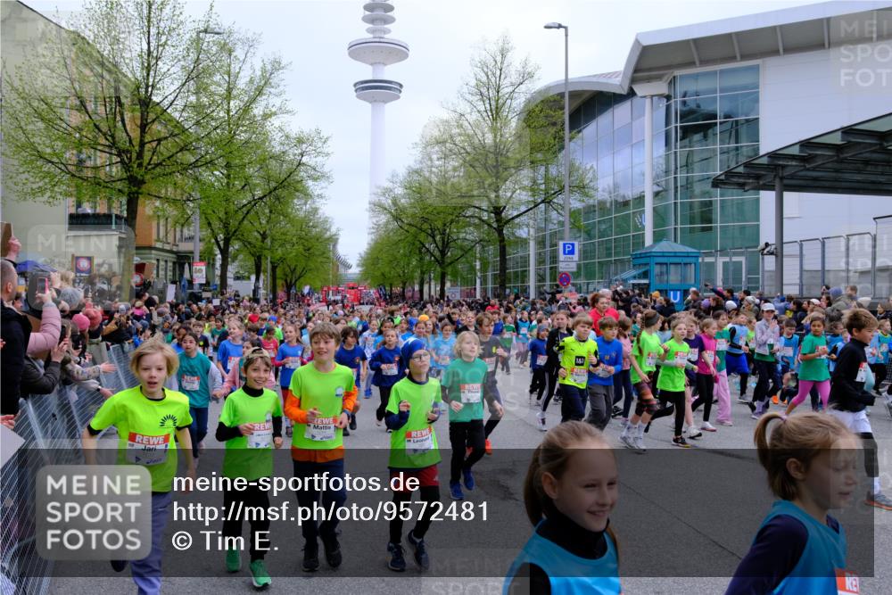 25.04.2026 - Das Zehntel Tim E. http://msf.ph/oto/9572481 25.04.2026 10:32:06 Ziel  meine-sportfotos.de