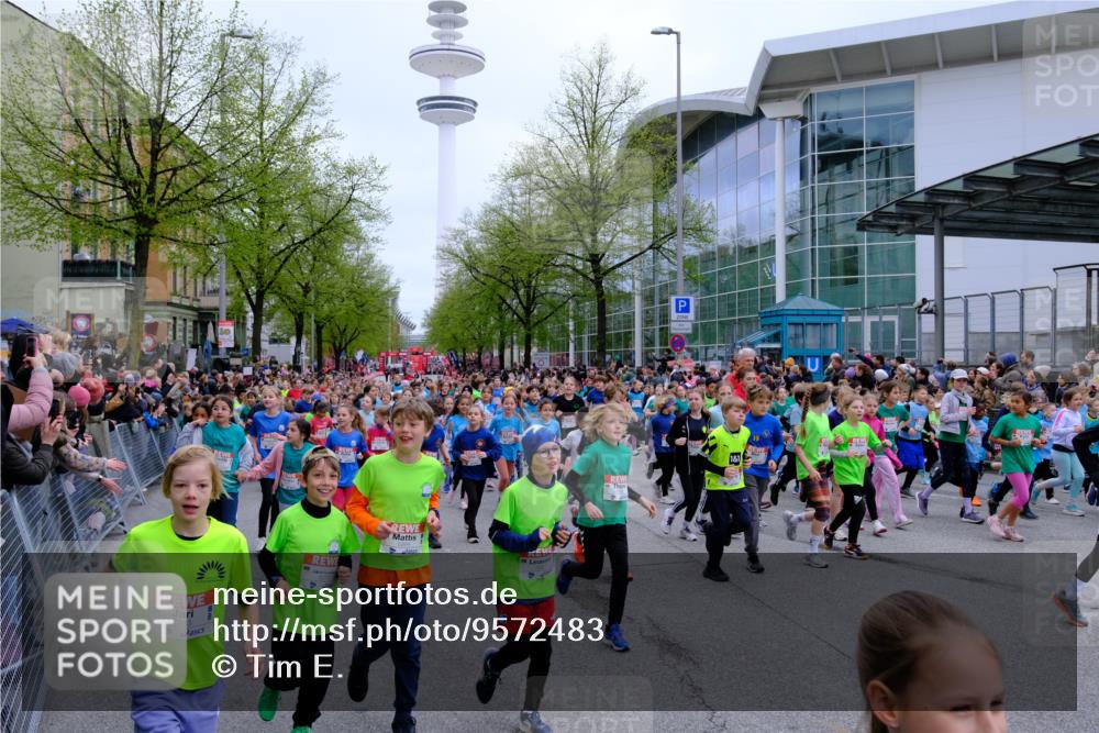 25.04.2026 - Das Zehntel Tim E. http://msf.ph/oto/9572483 25.04.2026 10:32:06 Ziel  meine-sportfotos.de