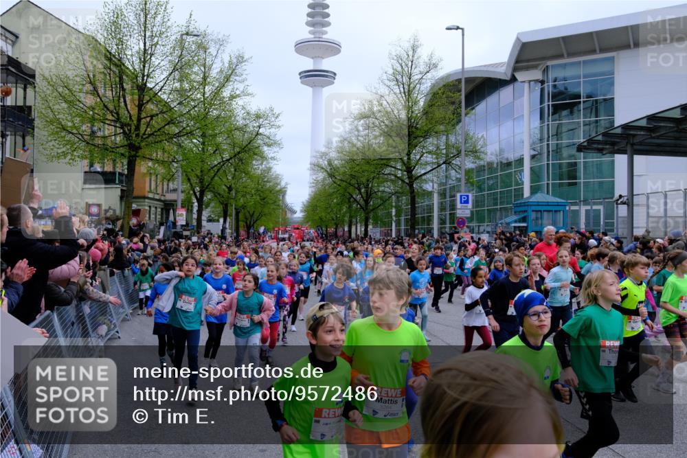 25.04.2026 - Das Zehntel Tim E. http://msf.ph/oto/9572486 25.04.2026 10:32:07 Ziel  meine-sportfotos.de