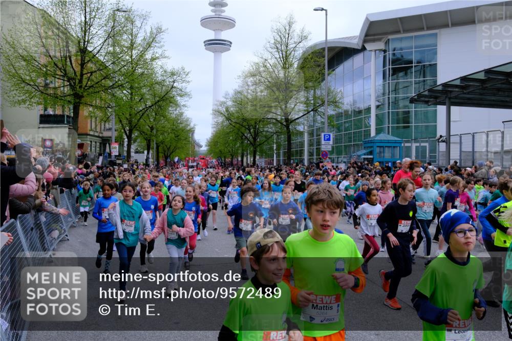 25.04.2026 - Das Zehntel Tim E. http://msf.ph/oto/9572489 25.04.2026 10:32:07 Ziel  meine-sportfotos.de