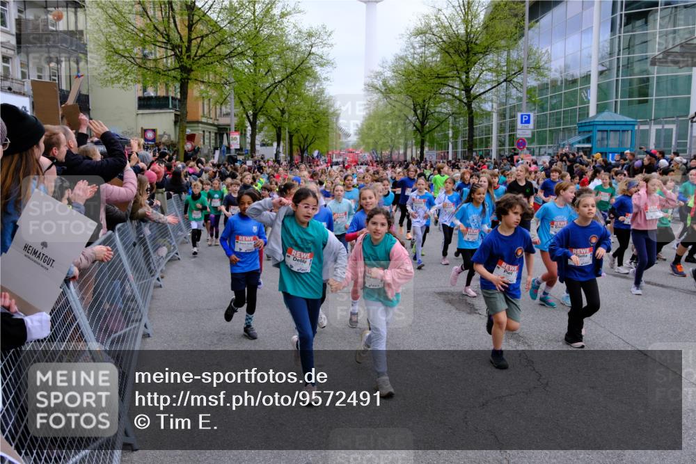 25.04.2026 - Das Zehntel Tim E. http://msf.ph/oto/9572491 25.04.2026 10:32:08 Ziel  meine-sportfotos.de