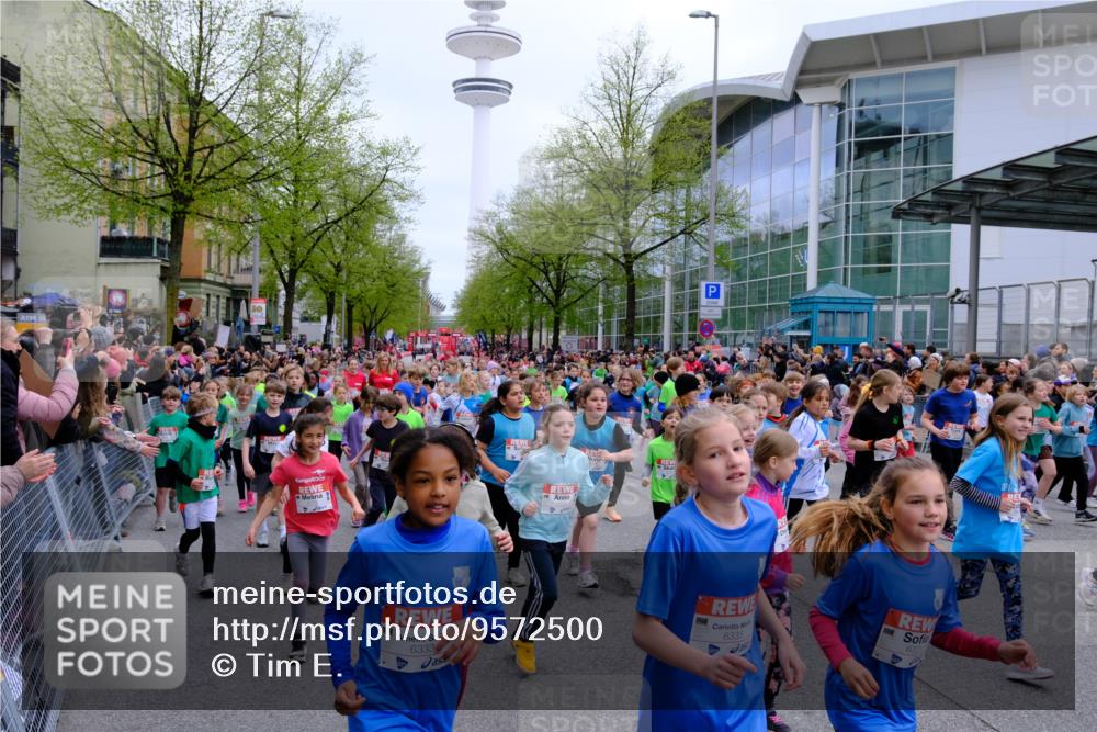 25.04.2026 - Das Zehntel Tim E. http://msf.ph/oto/9572500 25.04.2026 10:32:09 Ziel  meine-sportfotos.de