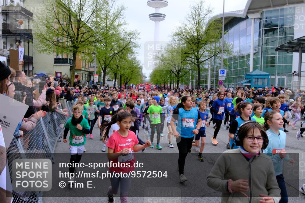 25.04.2026 - Das Zehntel Tim E. http://msf.ph/oto/9572504 25.04.2026 10:32:10 Ziel  meine-sportfotos.de