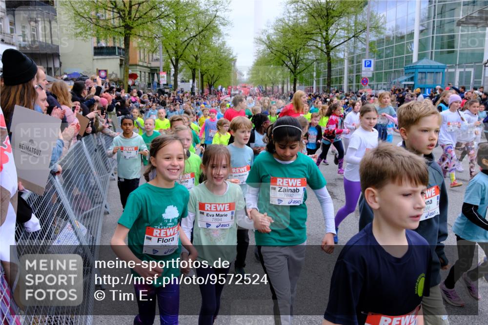 25.04.2026 - Das Zehntel Tim E. http://msf.ph/oto/9572524 25.04.2026 10:32:14 Ziel  meine-sportfotos.de