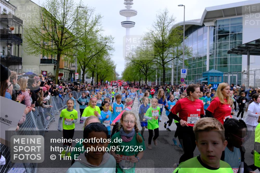 25.04.2026 - Das Zehntel Tim E. http://msf.ph/oto/9572525 25.04.2026 10:32:16 Ziel  meine-sportfotos.de