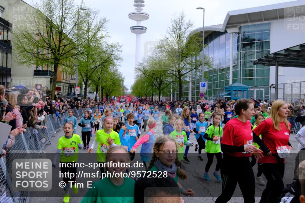 25.04.2026 - Das Zehntel Tim E. http://msf.ph/oto/9572528 25.04.2026 10:32:16 Ziel  meine-sportfotos.de