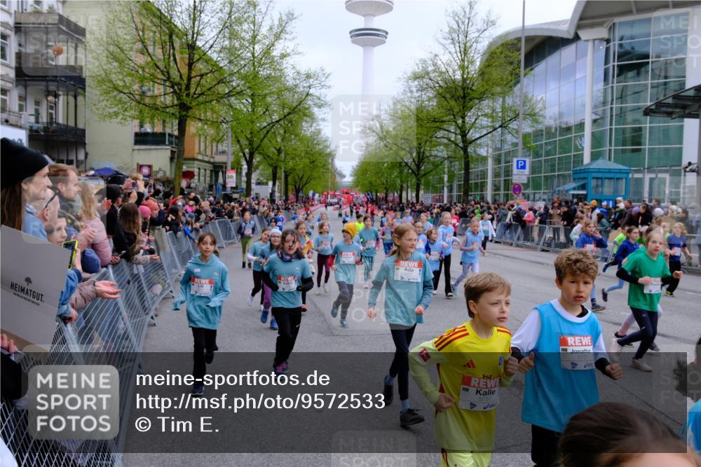 25.04.2026 - Das Zehntel Tim E. http://msf.ph/oto/9572533 25.04.2026 10:32:18 Ziel  meine-sportfotos.de