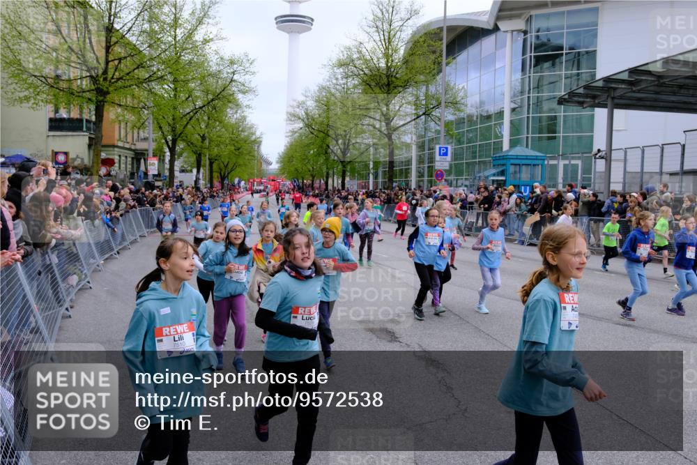 25.04.2026 - Das Zehntel Tim E. http://msf.ph/oto/9572538 25.04.2026 10:32:19 Ziel  meine-sportfotos.de