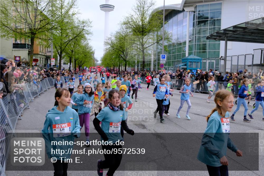 25.04.2026 - Das Zehntel Tim E. http://msf.ph/oto/9572539 25.04.2026 10:32:19 Ziel  meine-sportfotos.de