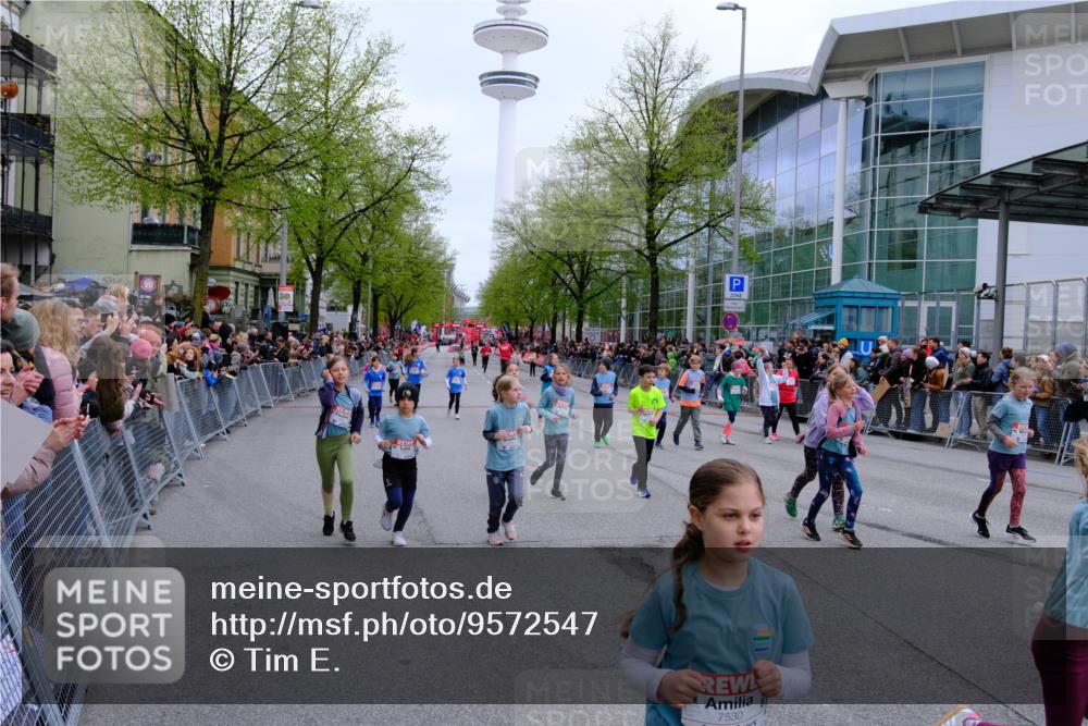 25.04.2026 - Das Zehntel Tim E. http://msf.ph/oto/9572547 25.04.2026 10:32:21 Ziel  meine-sportfotos.de
