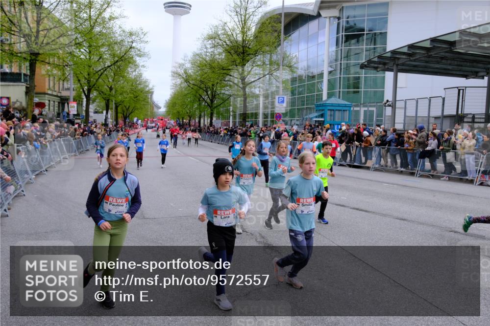 25.04.2026 - Das Zehntel Tim E. http://msf.ph/oto/9572557 25.04.2026 10:32:23 Ziel  meine-sportfotos.de