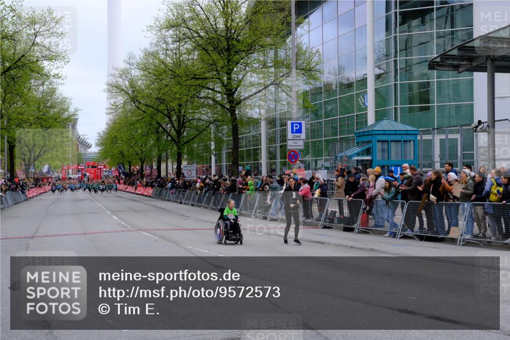 25.04.2026 - Das Zehntel Tim E. http://msf.ph/oto/9572573 25.04.2026 10:32:50 Ziel  meine-sportfotos.de