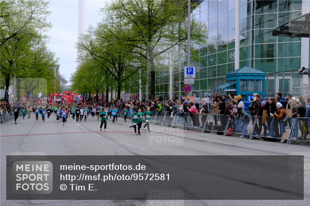 25.04.2026 - Das Zehntel Tim E. http://msf.ph/oto/9572581 25.04.2026 10:33:07 Ziel  meine-sportfotos.de