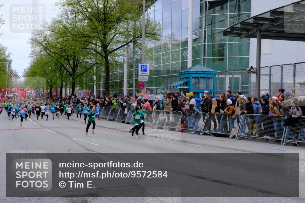 25.04.2026 - Das Zehntel Tim E. http://msf.ph/oto/9572584 25.04.2026 10:33:08 Ziel  meine-sportfotos.de