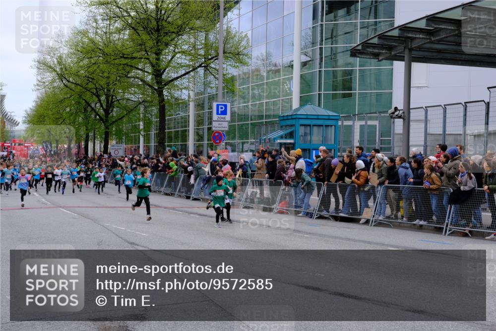 25.04.2026 - Das Zehntel Tim E. http://msf.ph/oto/9572585 25.04.2026 10:33:08 Ziel  meine-sportfotos.de